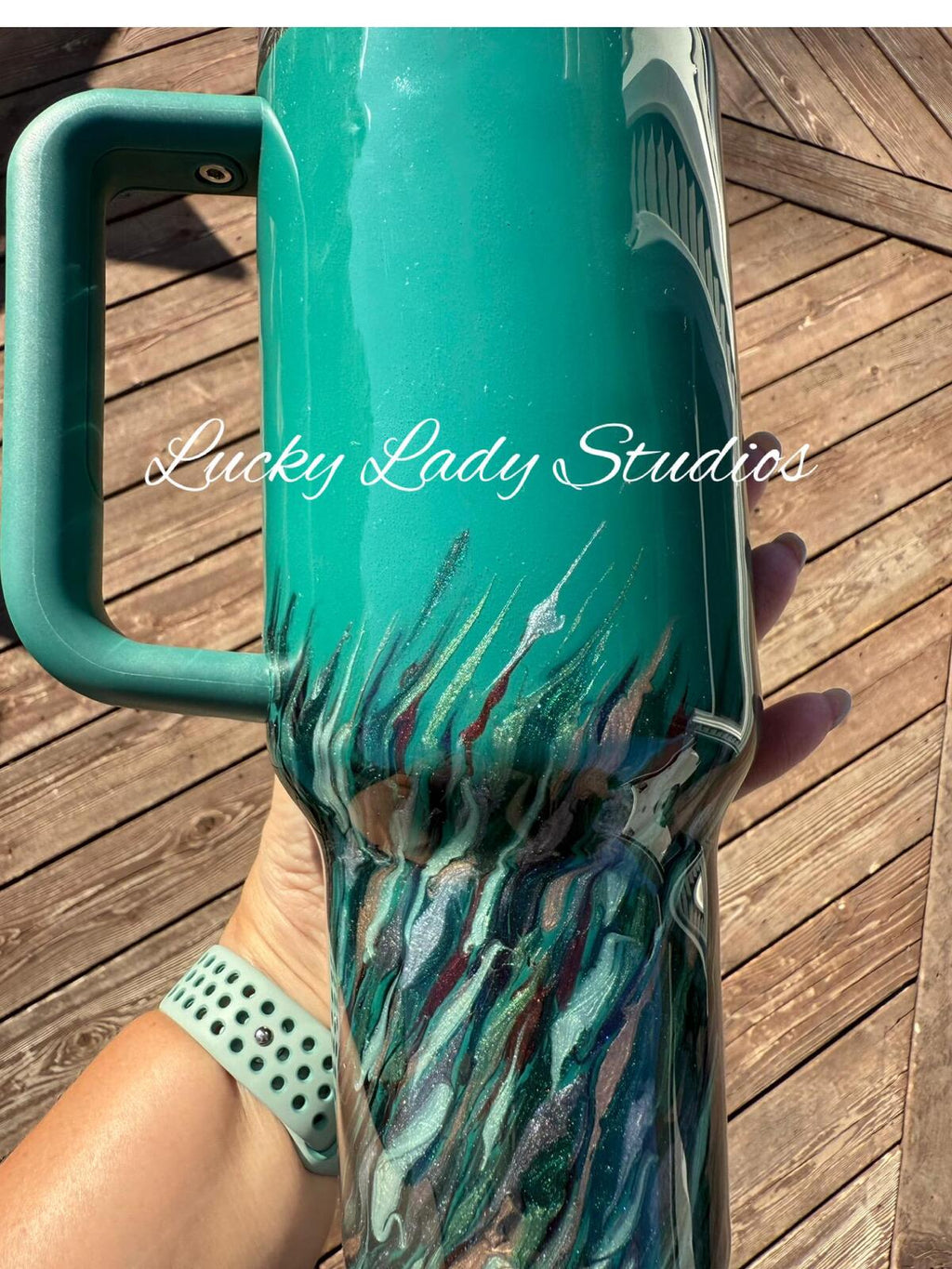 READY TO SHIP - Stanley Quencher Pine Green Hatching  - 40oz -  marble swirl micas epoxy handled quencher